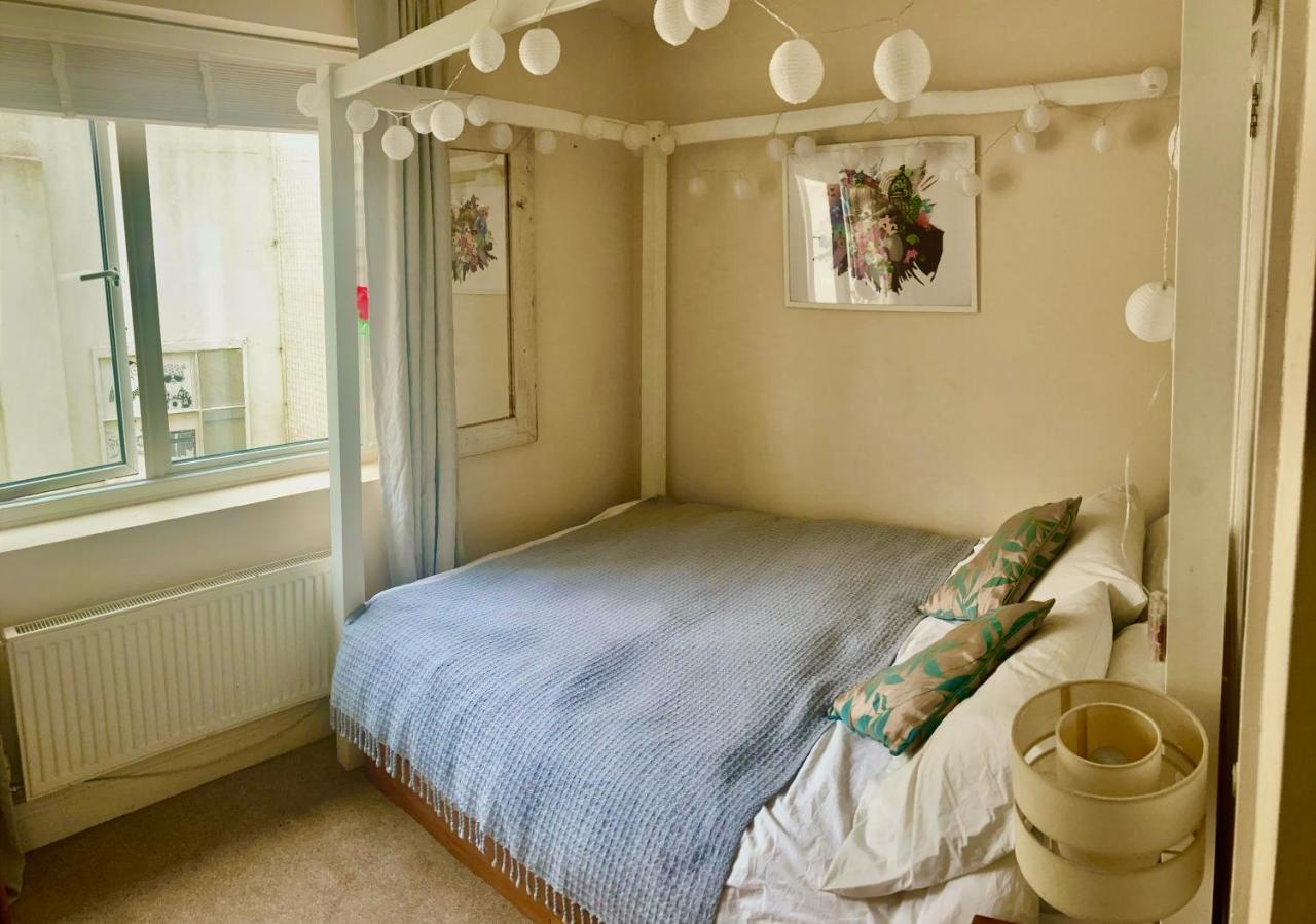 Little Brighton Beach Apartments - Also Separate Spa Cabin And Watersports Exterior photo