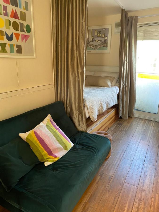 Little Brighton Beach Apartments - Also Separate Spa Cabin And Watersports Exterior photo