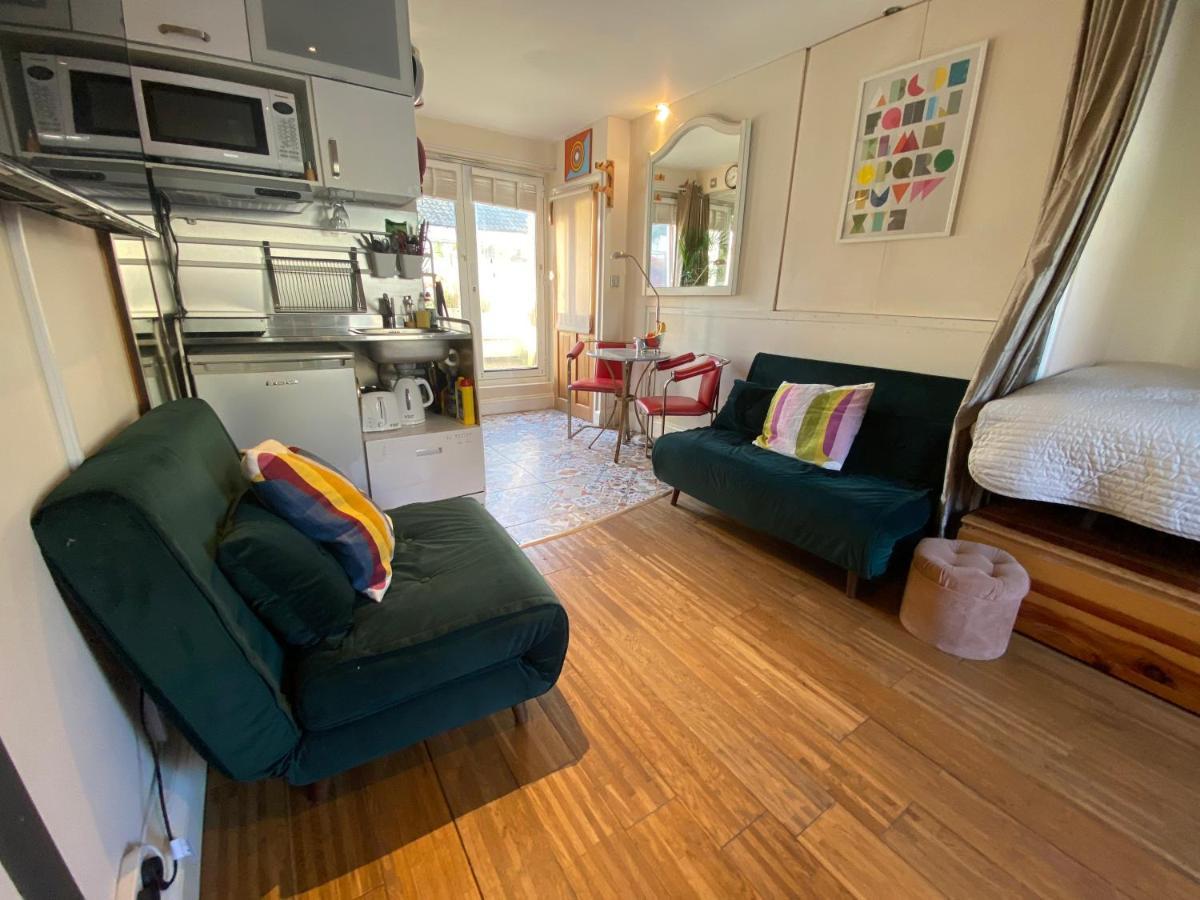 Little Brighton Beach Apartments - Also Separate Spa Cabin And Watersports Exterior photo